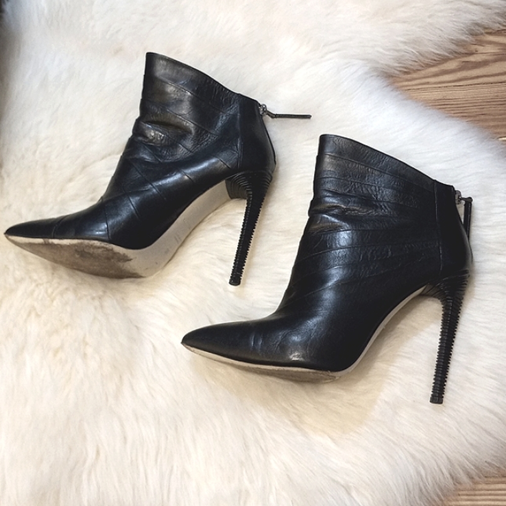 Giorgio Armani boots - Picture 11 of 17
